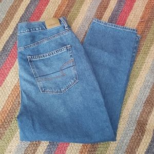 American Eagle Medium Wash Mom Jean Size 16 Short